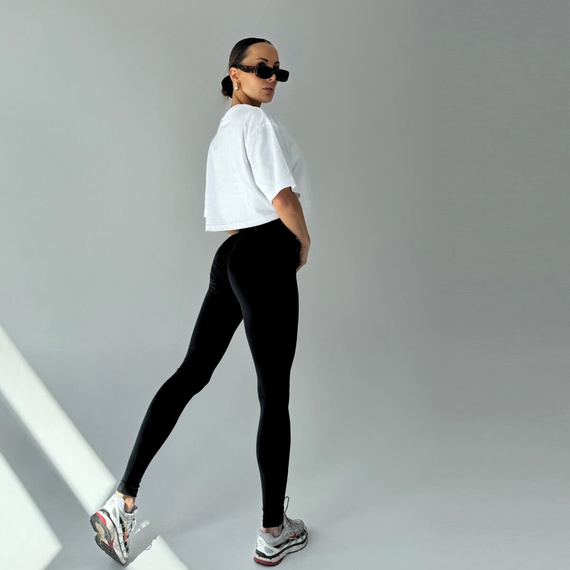 Chiara Wear - T-shirt crop top FREE BOOBIES - biały